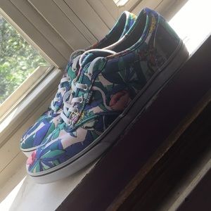 Vans Authentic Slim Tropical Skate Shoe